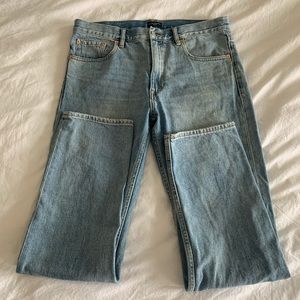 Club Monaco Relaxed Slim Denim